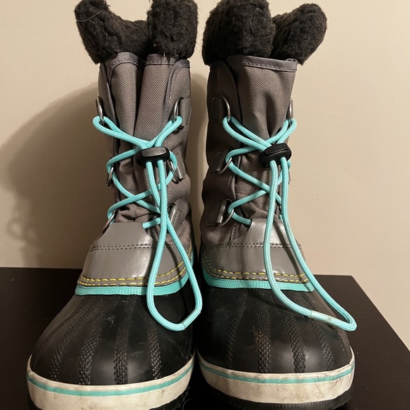 Sorel Snowboots - Picture 3 of 5